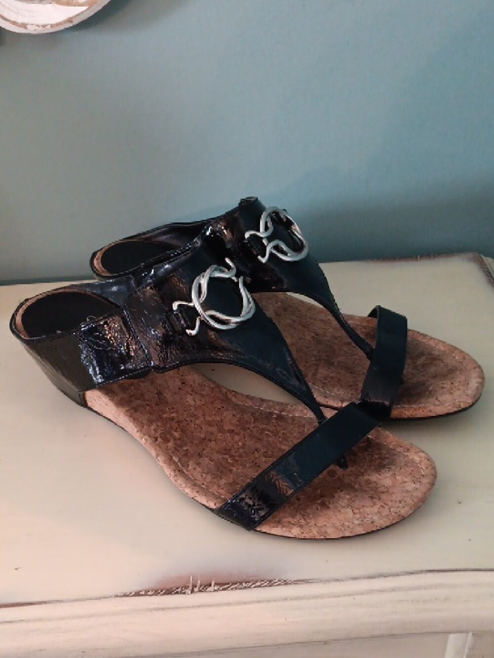 + Impo Gwyneth Black Patent Wedge Thong Sandals w Silver Decorative Detail